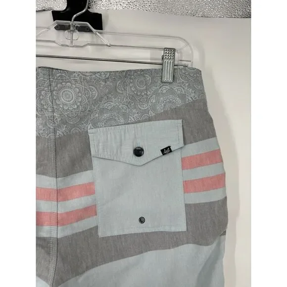 Lost Enterprises Board Shorts Size 32 Striped 9" Inseam Bathing Suit Swim Shorts - Picture 5 of 9